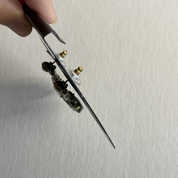 WA Studios Teardrop  Crystal Drop Art Deco Earrings - Picture 3 of 3